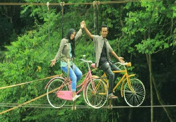 Sepeda Gantung